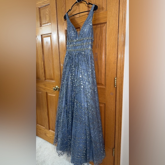 Women’s Formal Dress Size Small Aspeed A-Line Silver Beaded    Prom Gown NEW - Picture 6 of 13